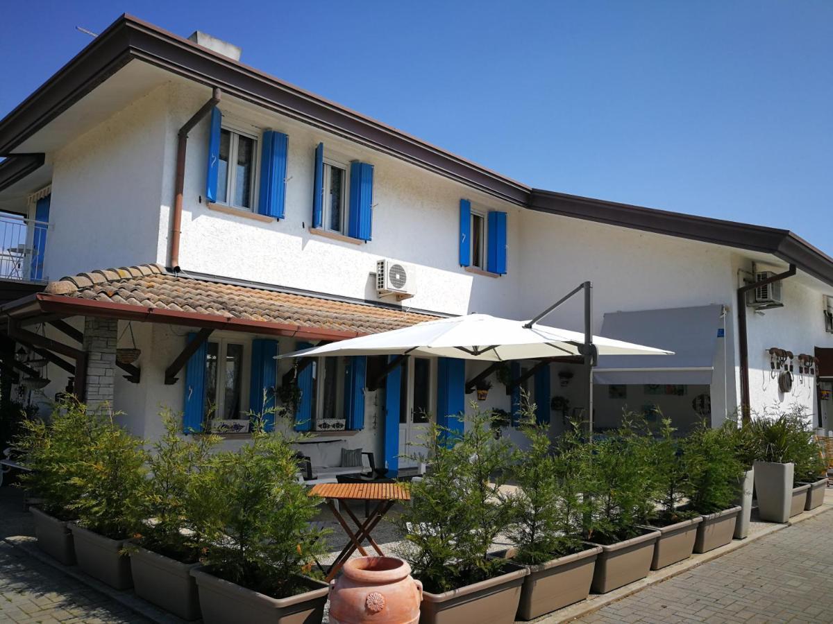 Villa Roma Holidays Jesolo Eksteriør bilde